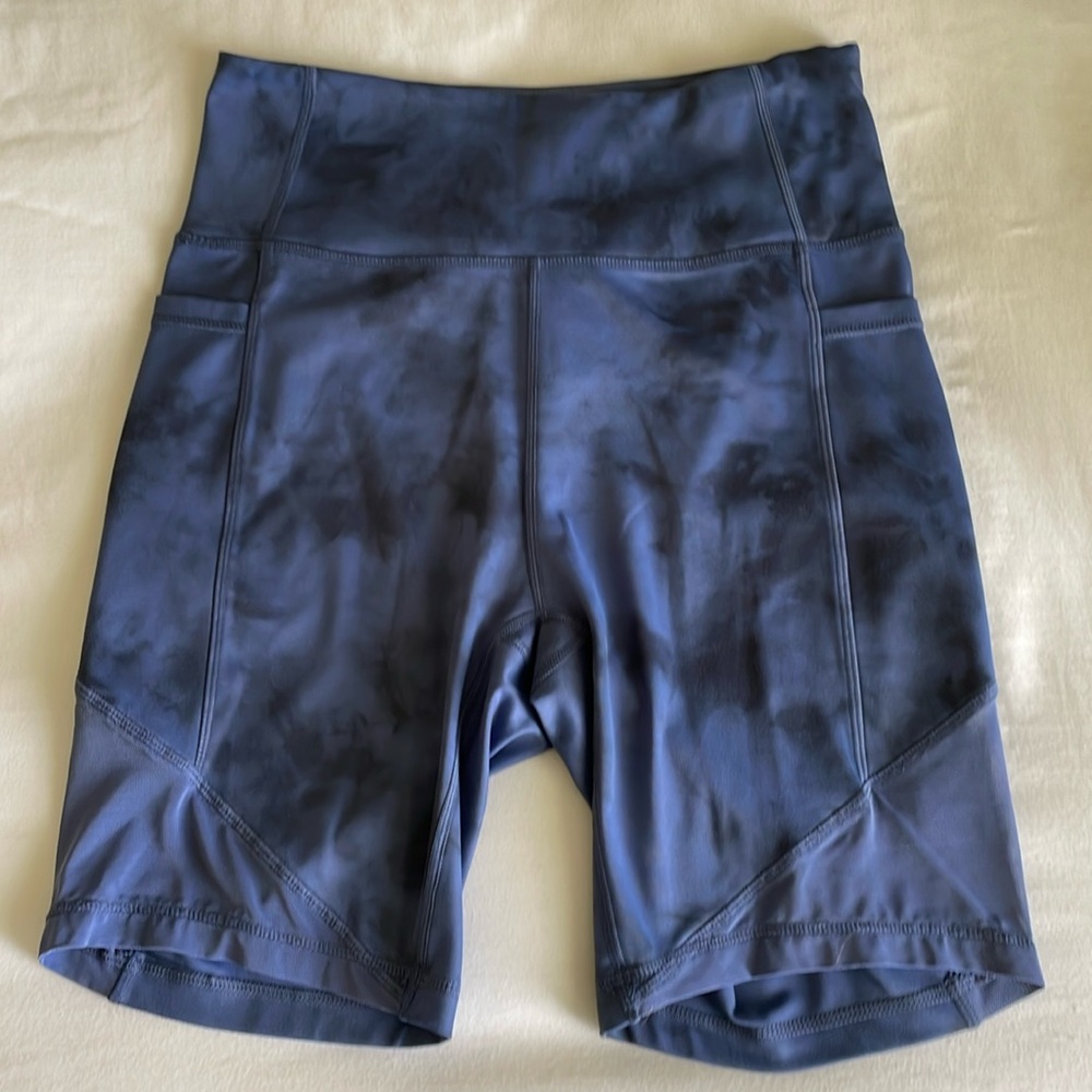 7” blue & black bike shorts
